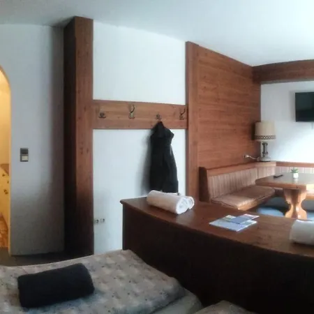 Haus Sonnenwende * 塞尔赖因山谷格里斯